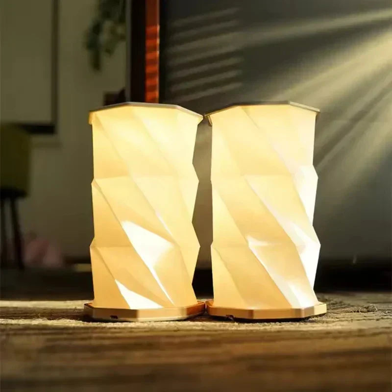 Elara oppladbar LED krystall bordlampe | Elegant aksentlys for stue og soverom