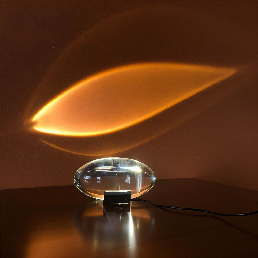 Crystal Eye bordlampe av Liora