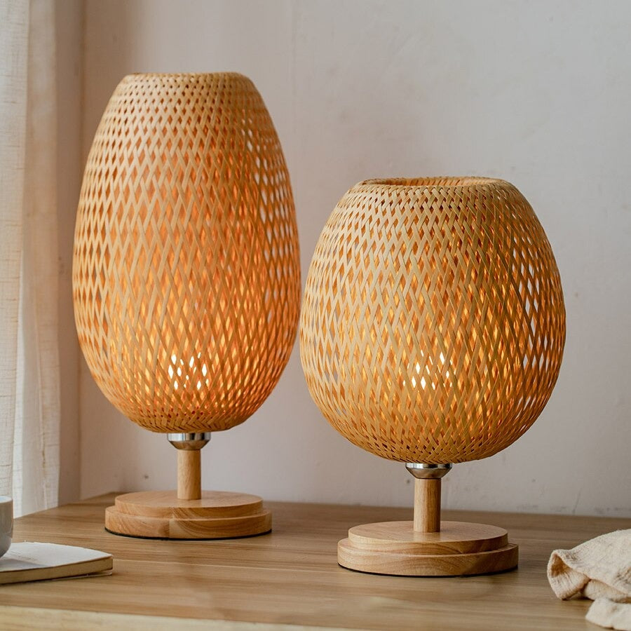 Pleciona bambusowa lampka nocna