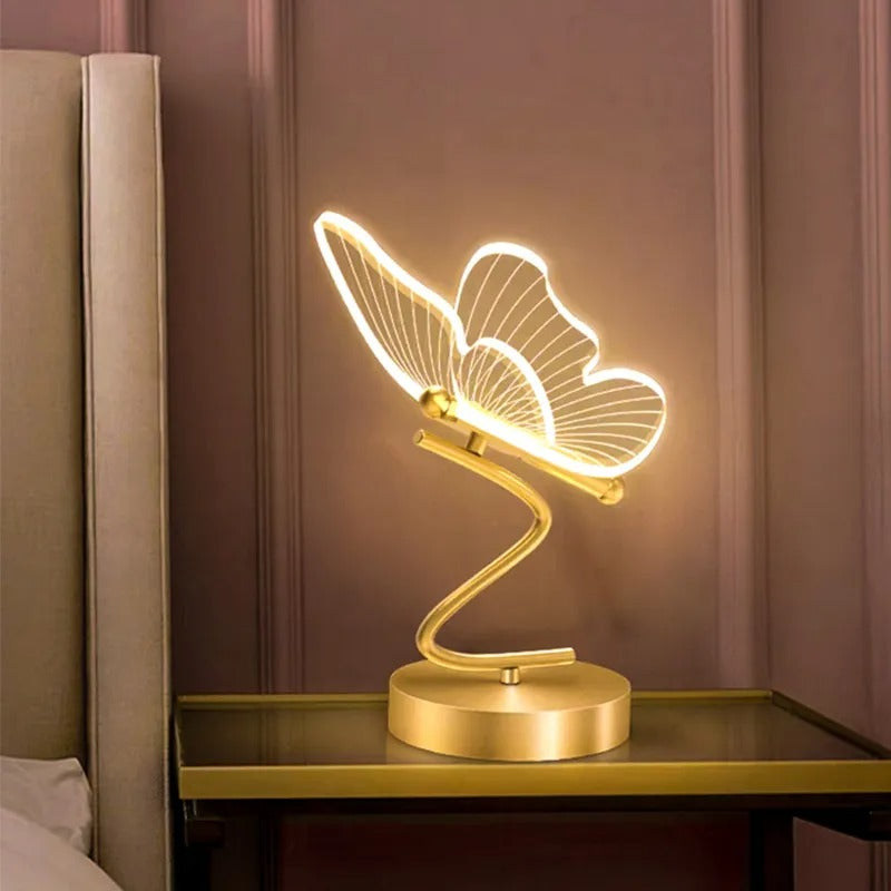 Aurelle | Lampada da tavolo di lusso contemporaneo ispirata a una farfalla