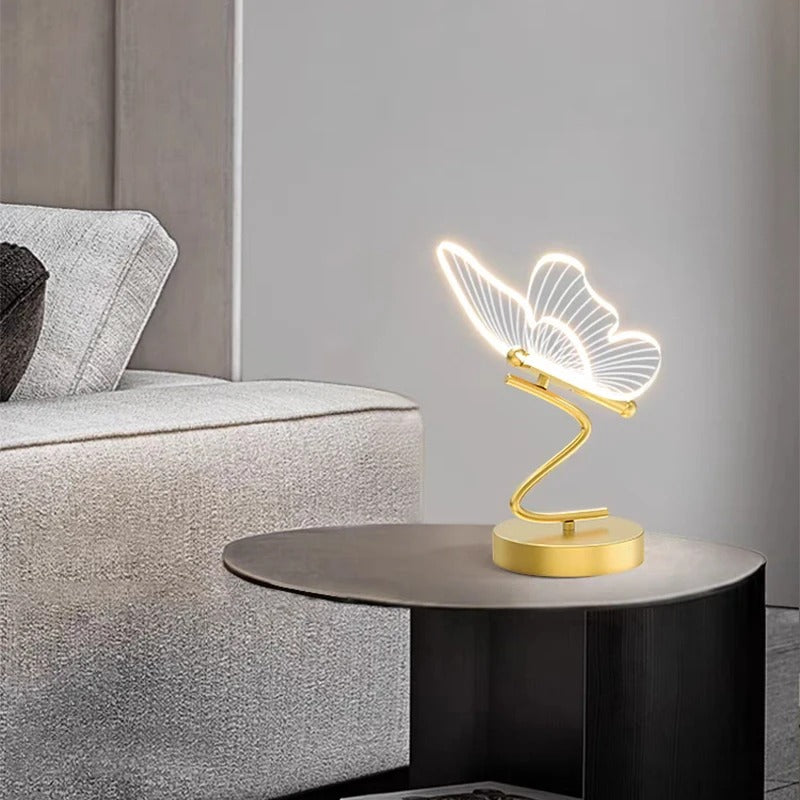 Aurelle | Lampada da tavolo di lusso contemporaneo ispirata a una farfalla