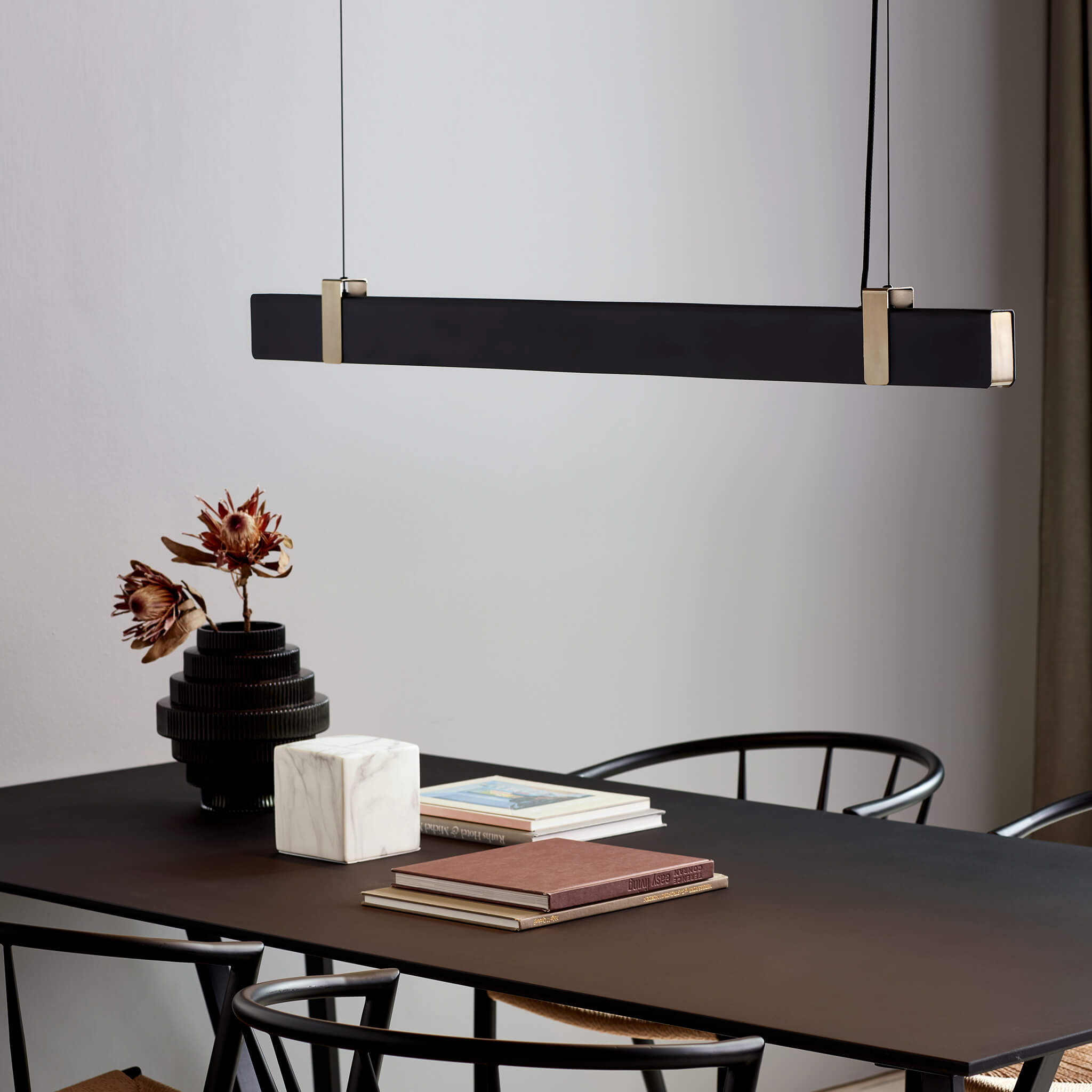 Kirrea 115 LED Ambient Linear Pendant Light