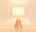 Lámpara de mesa de madera