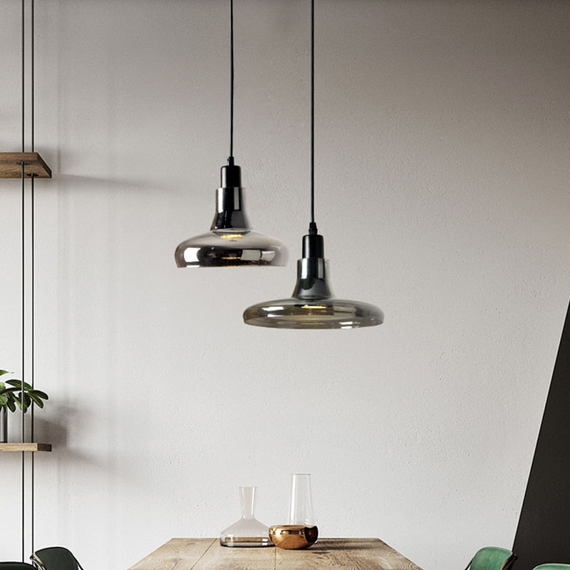 Owalna lampa wisząca w stylu nordyckim