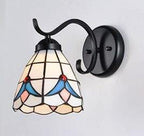 Lampa ścienna w nowoczesnym stylu śródziemnomorskim